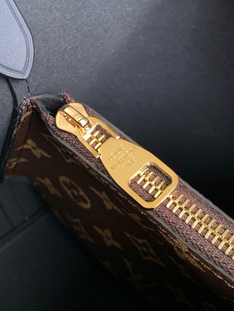 LV Bucket Bags